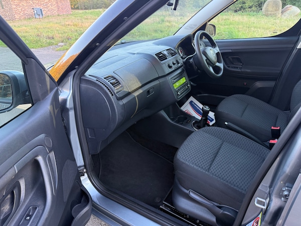 Used Skoda Roomster 2013 for sale - 76237287: Photo 24