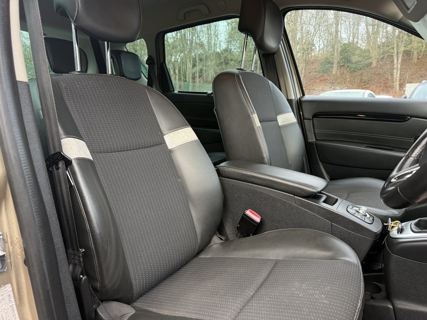 Used Renault Scenic 2015 for sale - 77801810: Photo 19