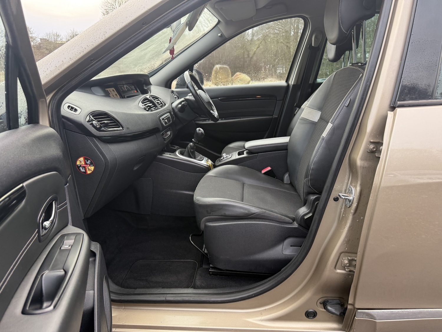 Used Renault Scenic 2015 for sale - 77801810: Photo 28