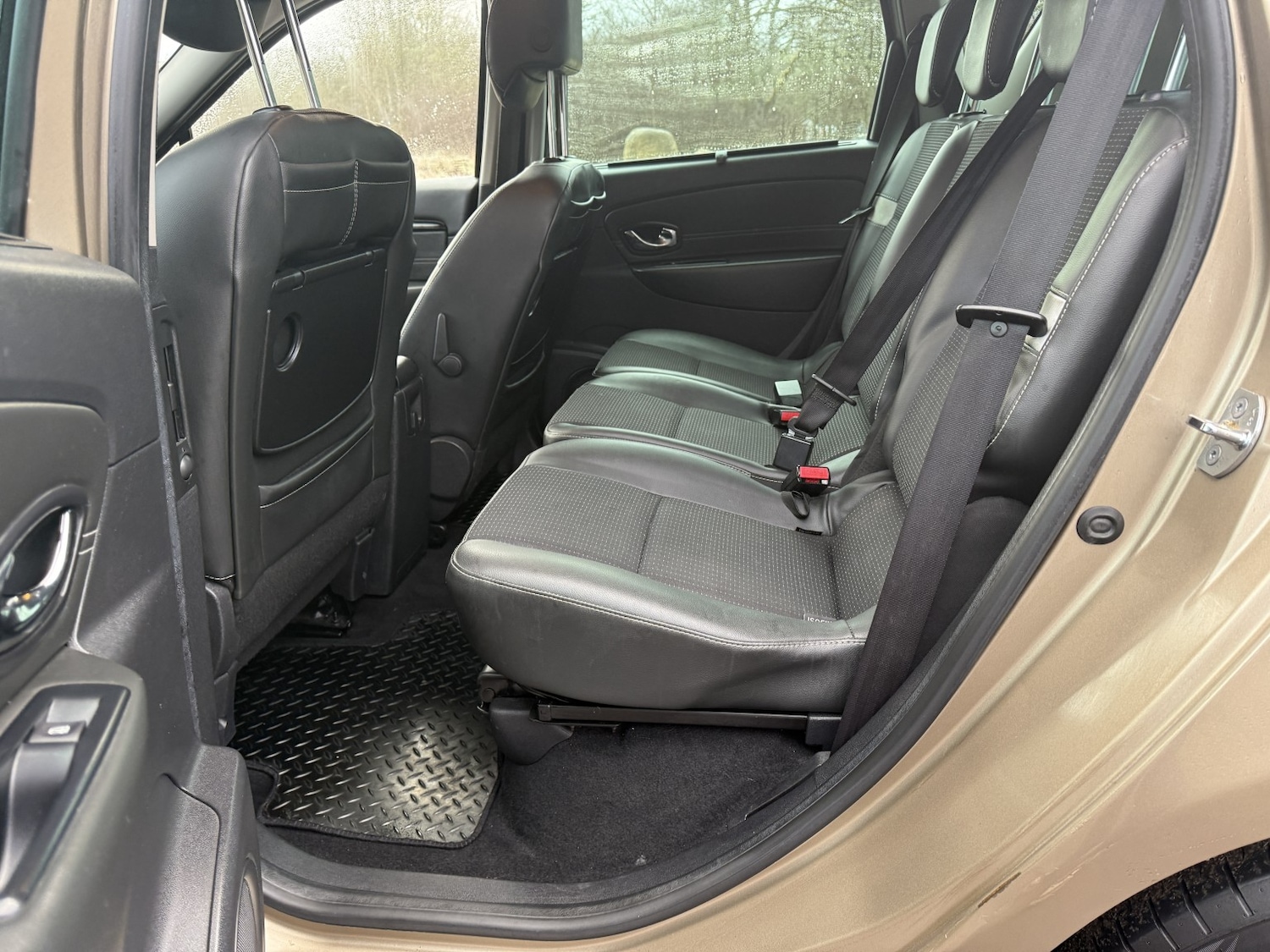 Used Renault Scenic 2015 for sale - 77801810: Photo 31