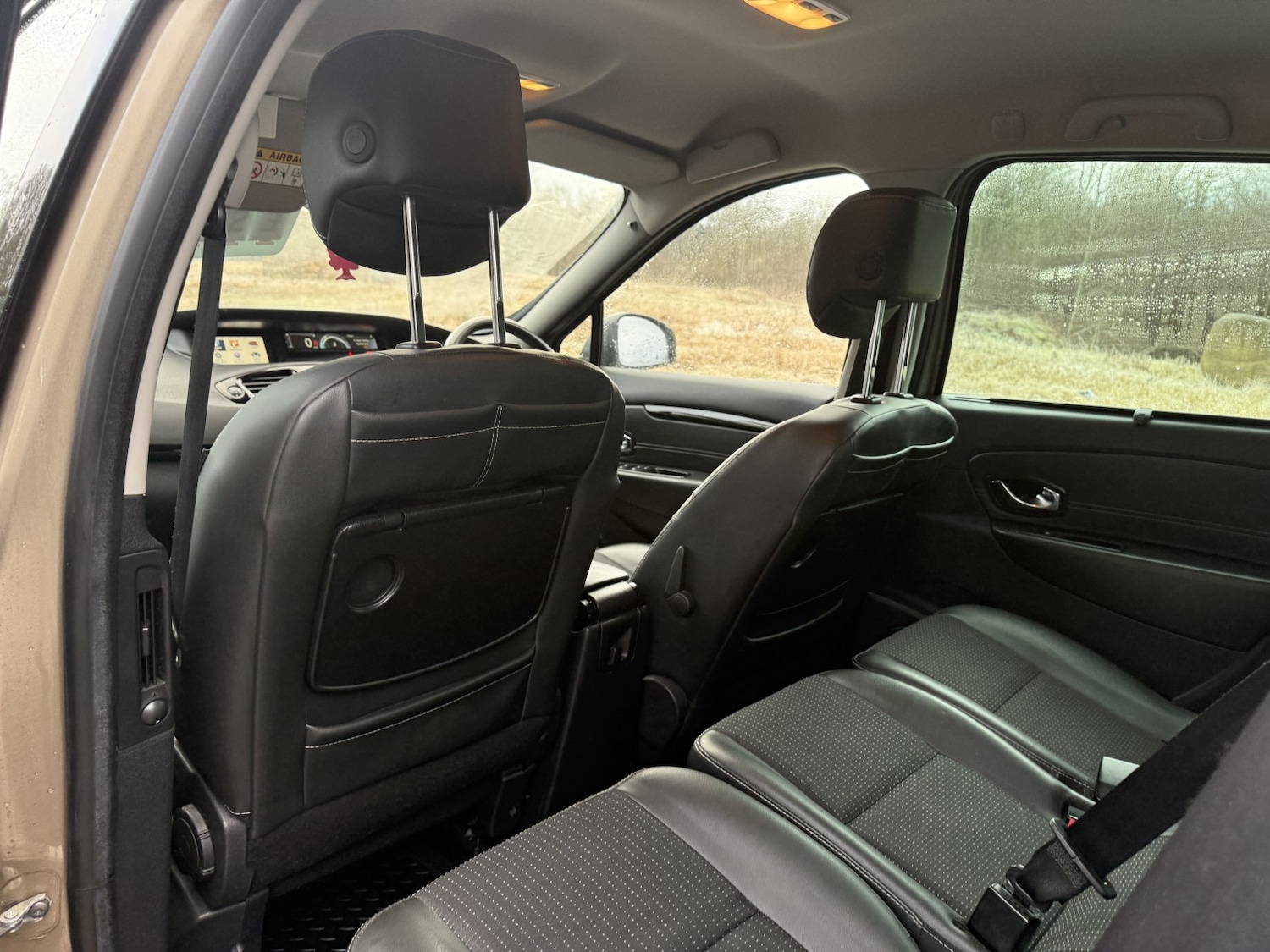 Used Renault Scenic 2015 for sale - 77801810: Photo 33