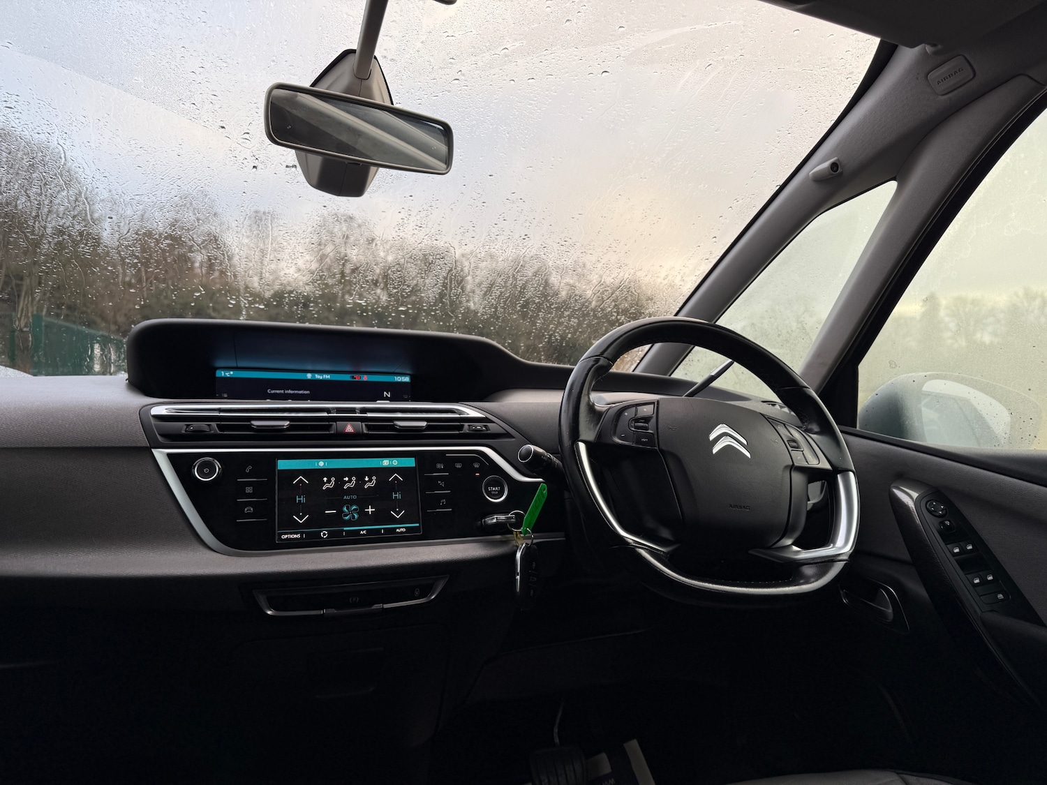 Used Citroen C4 Grand Picasso 2017 for sale - 77056508: Photo 14