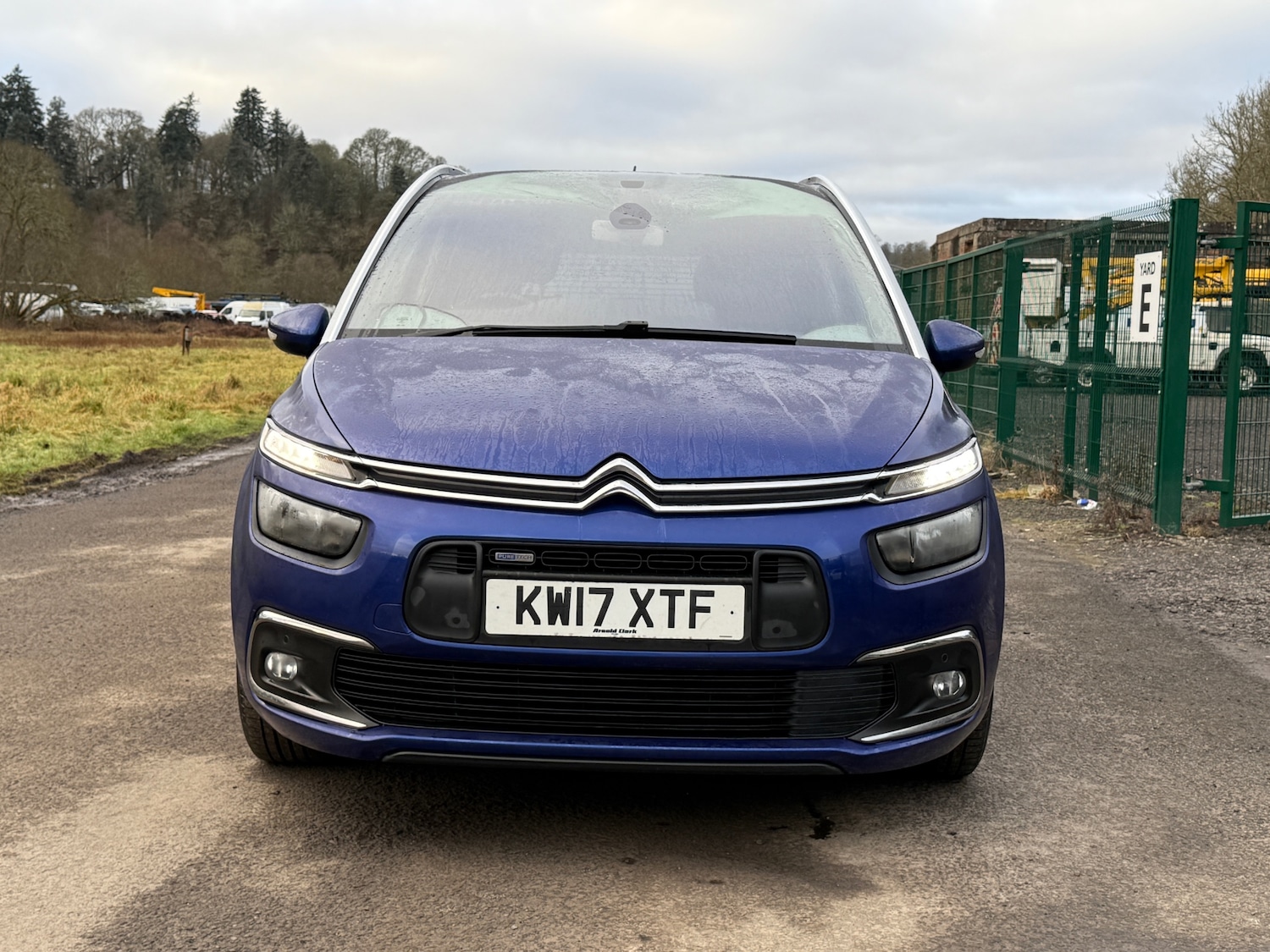 Used Citroen C4 Grand Picasso 2017 for sale - 77056508: Photo 2