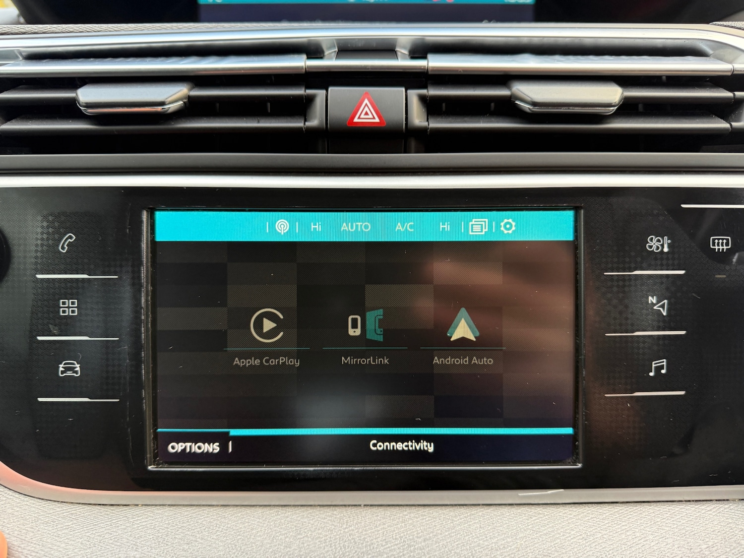 Used Citroen C4 Grand Picasso 2017 for sale - 77056508: Photo 22