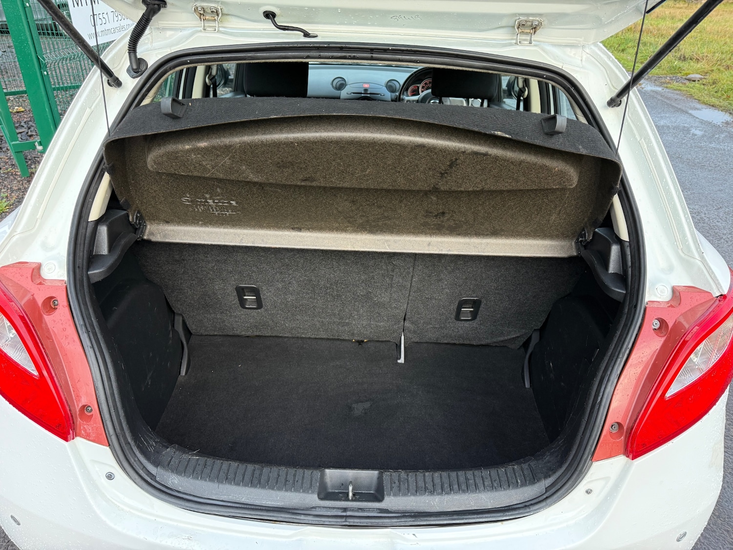 Used Mazda Mazda2 2011 for sale - 76445899: Photo 23