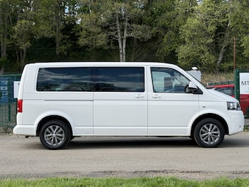 Used Volkswagen Transporter Shuttle 2015 for sale - 78545807: Photo