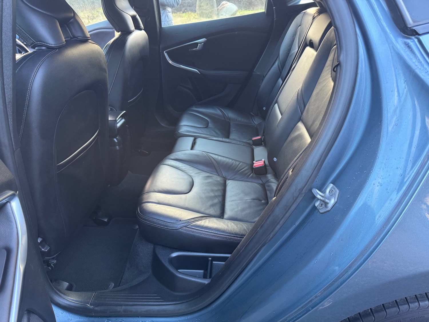 Used Volvo V40 2013 for sale - 76853415: Photo 30