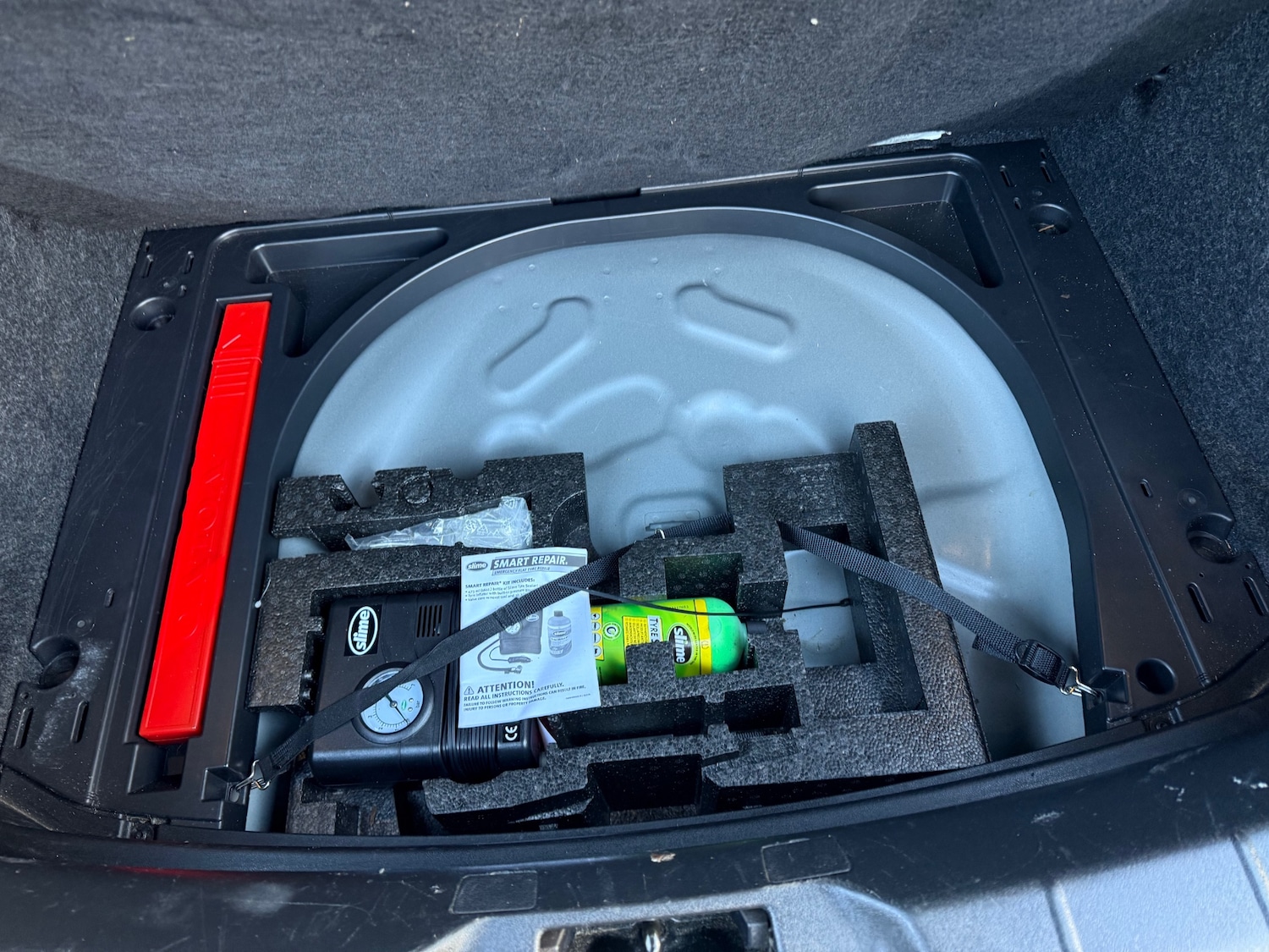 Used Volvo V40 2013 for sale - 76853415: Photo 34