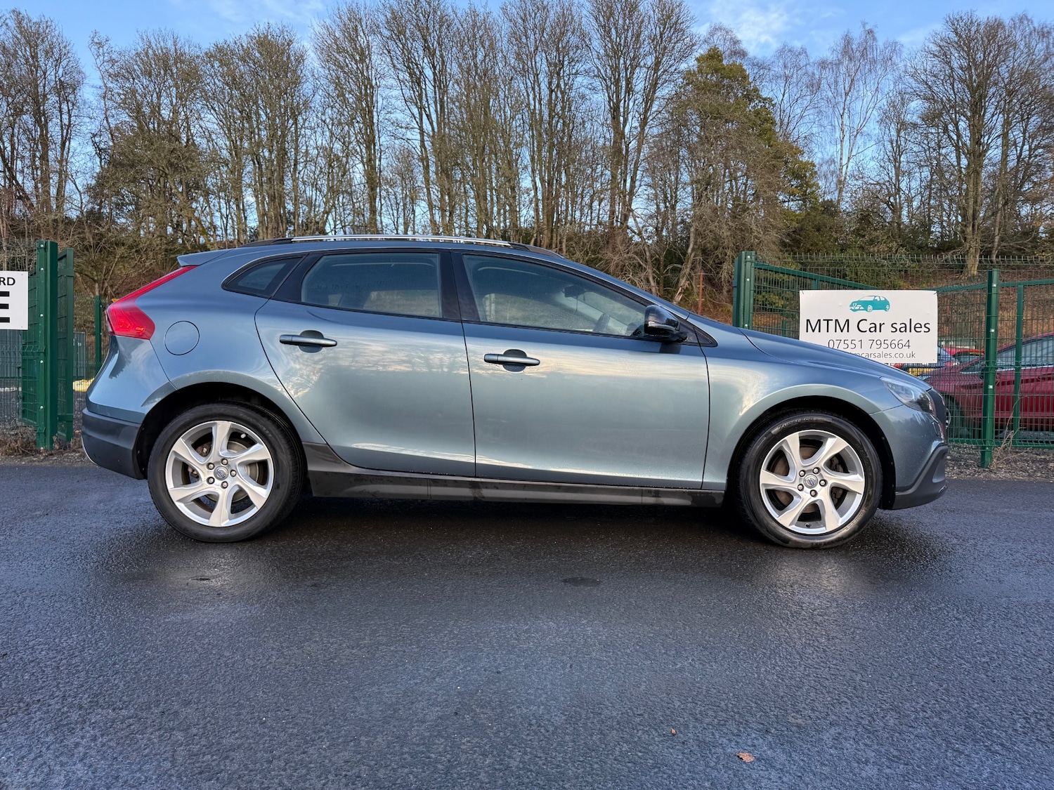 Used Volvo V40 2013 for sale - 76853415: Photo 4