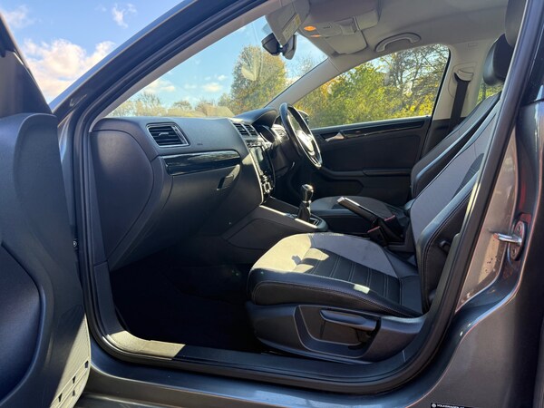 Used Volkswagen Jetta 2017 for sale - 76249946: Photo 27
