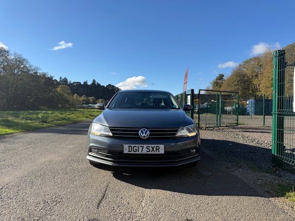Used Volkswagen Jetta 2017 for sale - 76249946: Photo 2