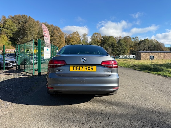 Used Volkswagen Jetta 2017 for sale - 76249946: Photo 6