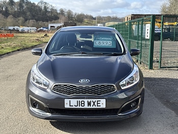 Used Kia Ceed 2018 for sale - 77801785: Photo