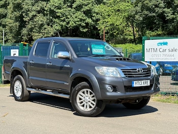 Used Toyota Hilux 2013 for sale - 79305696: Photo