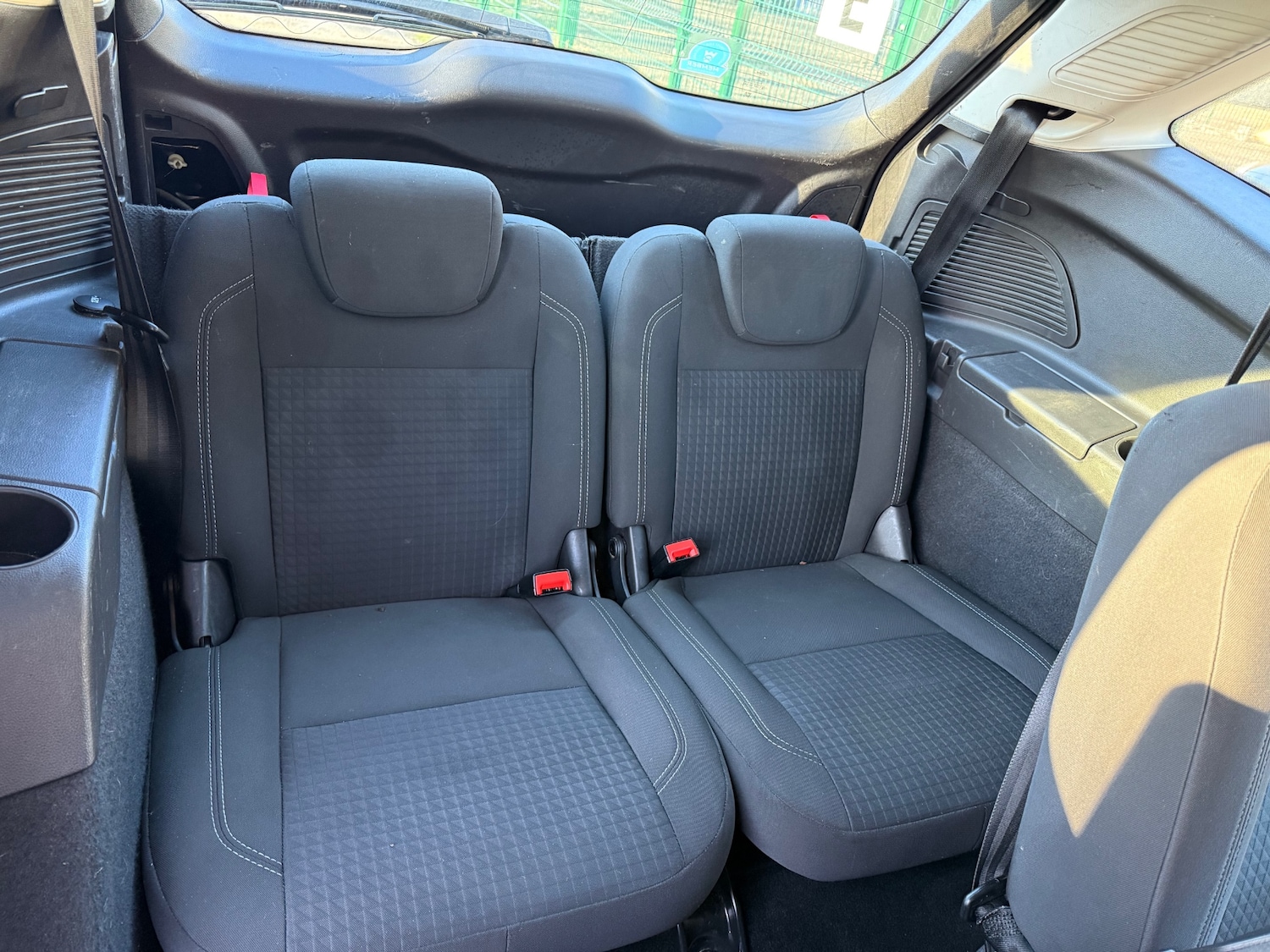 Used Ford Grand C-Max 2018 for sale - 76594705: Photo 23