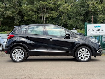 Used Renault Captur 2016 for sale - 79305684: Photo