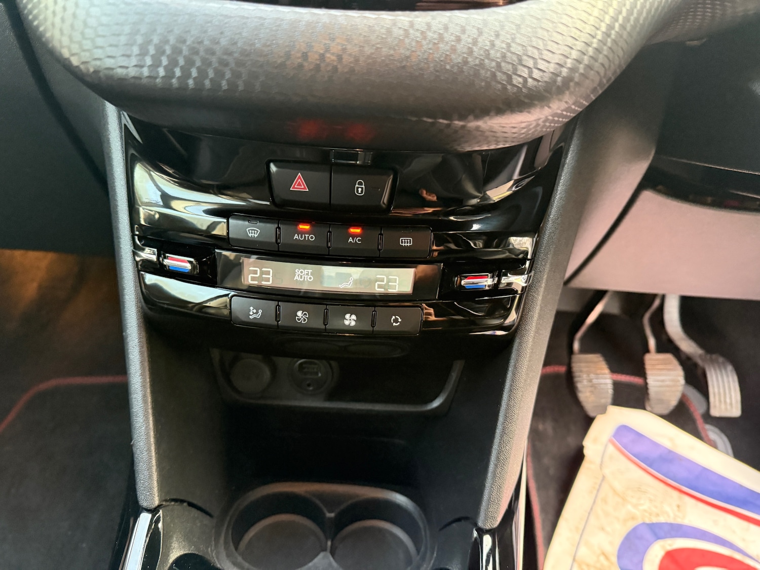 Used Peugeot 2008 2017 for sale - 76850559: Photo 22