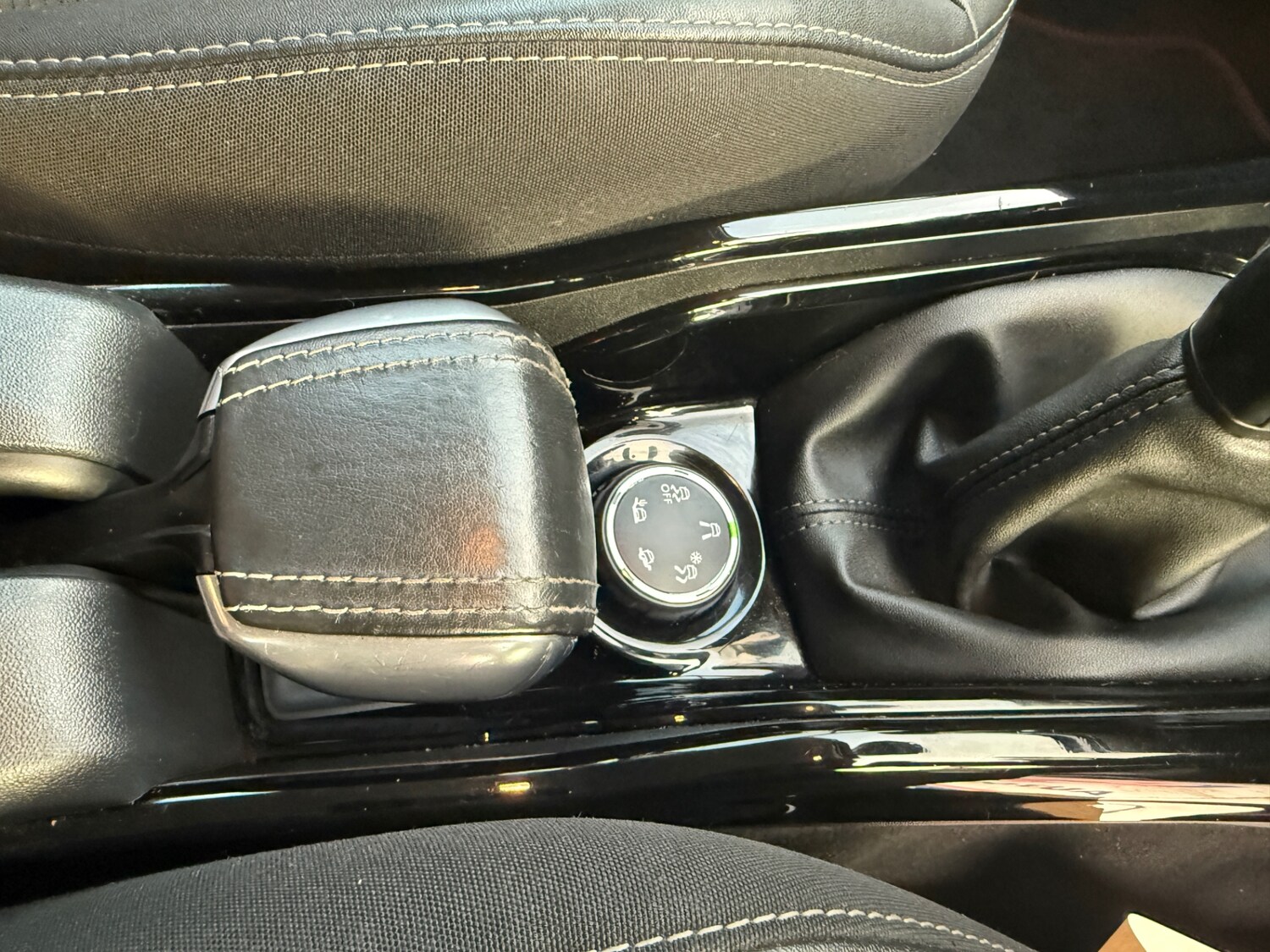 Used Peugeot 2008 2017 for sale - 76850559: Photo 23