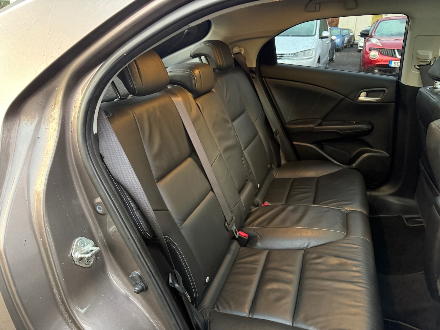 Used Honda Civic 2012 for sale - 76951325: Photo 33