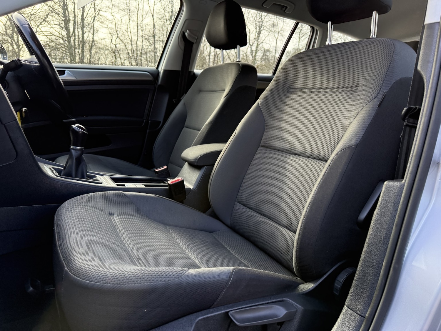 Used Volkswagen Golf 2016 for sale - 77801806: Photo 30