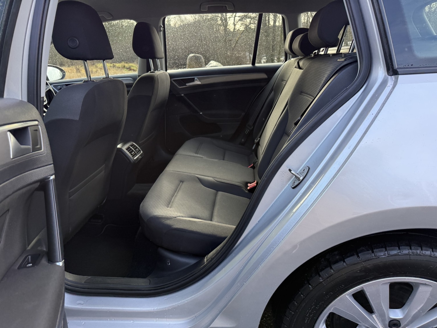 Used Volkswagen Golf 2016 for sale - 77801806: Photo 32