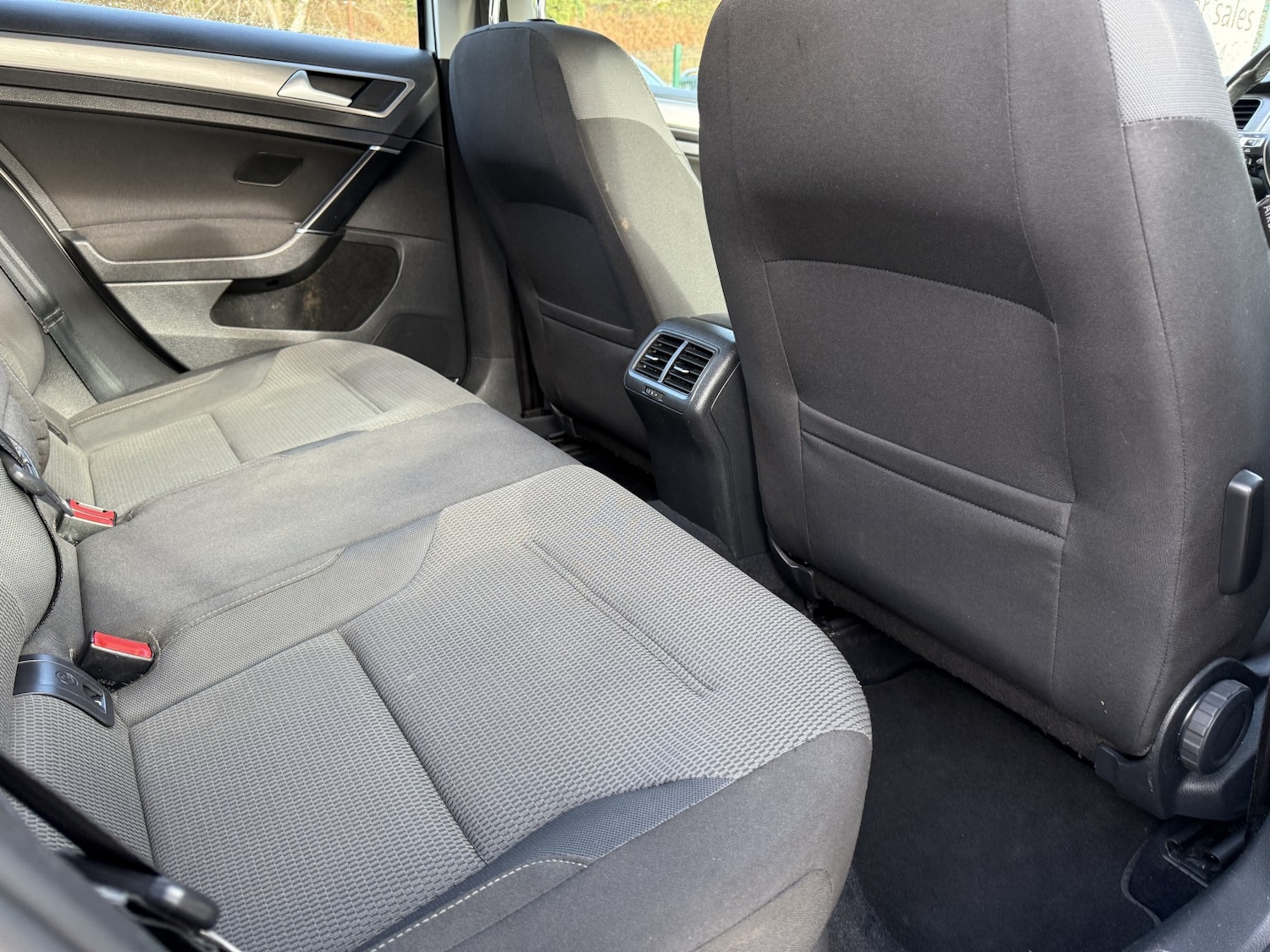 Used Volkswagen Golf 2016 for sale - 77801806: Photo 36