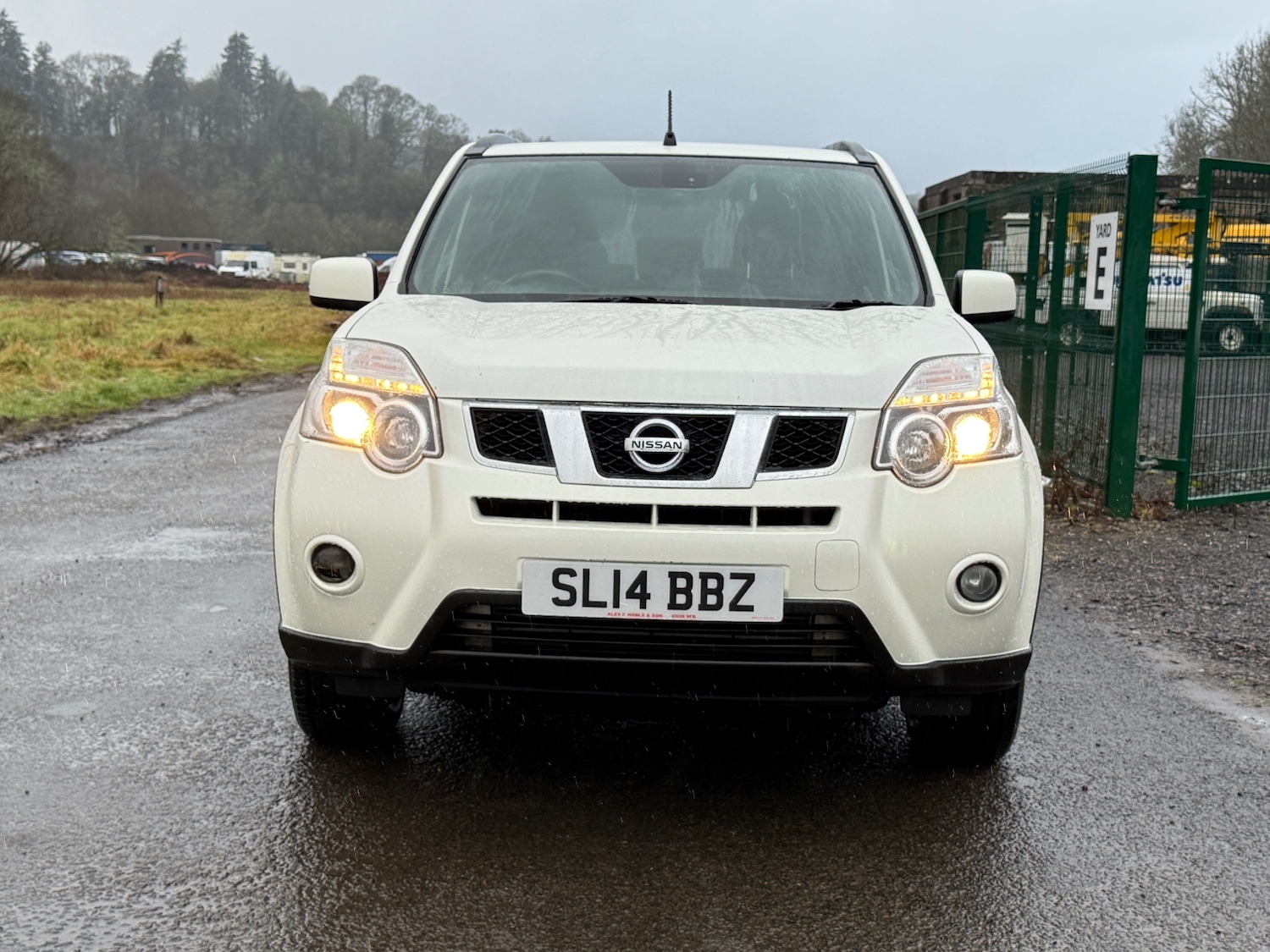 Used Nissan X-Trail 2014 for sale - 77025650: Photo 2
