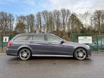 Used Mercedes-Benz E Class 2014 for sale - 76853410: Photo