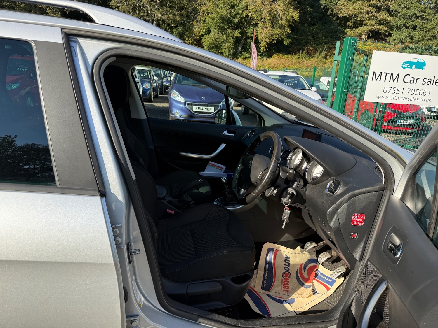 Used Peugeot 308 2014 for sale - 76093879: Photo 13