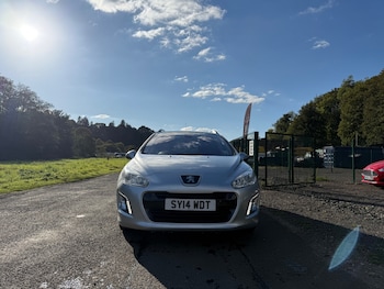 Used Peugeot 308 2014 for sale - 76093879: Photo 2
