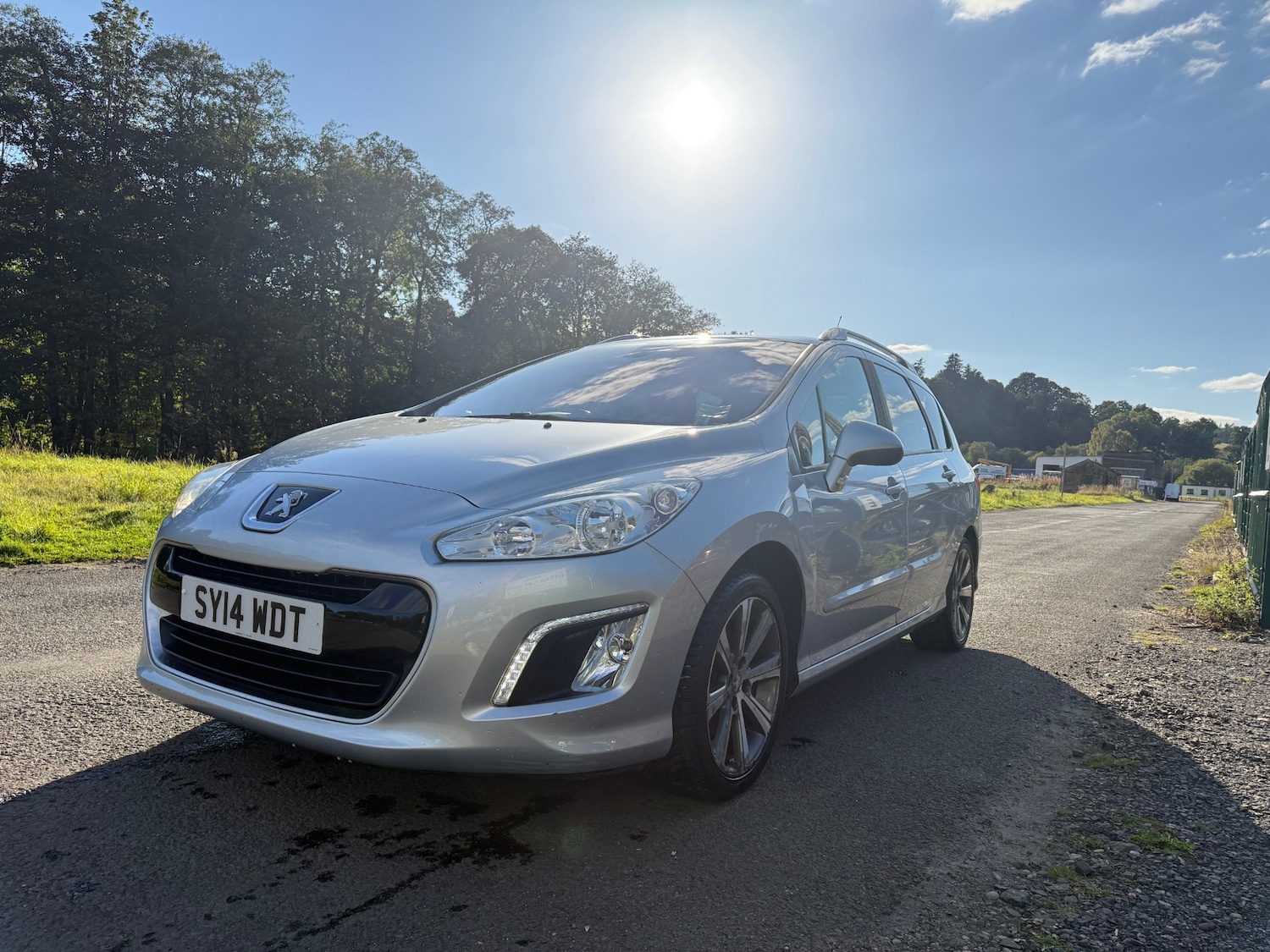 Used Peugeot 308 2014 for sale - 76093879: Photo 9