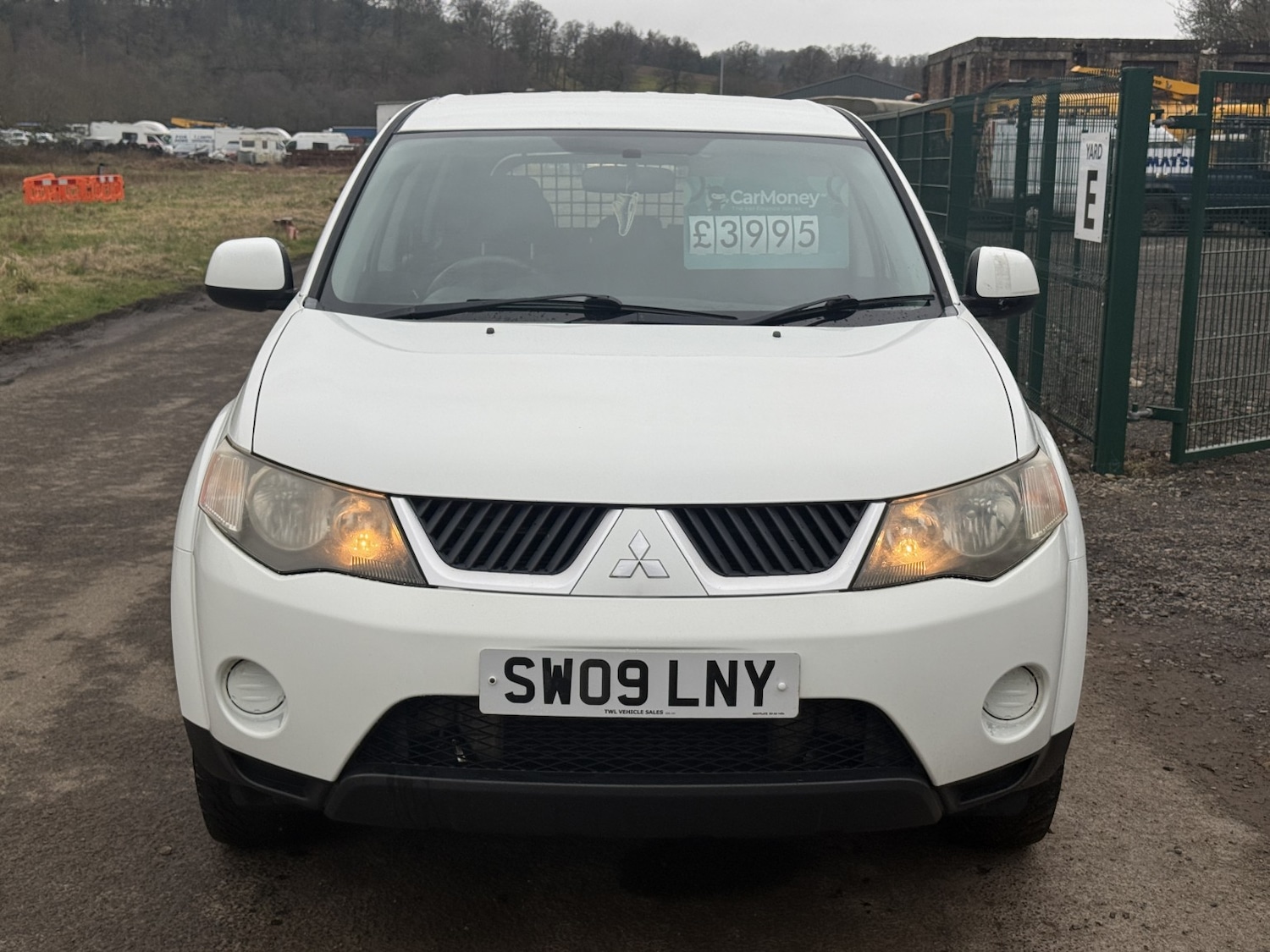 Used Mitsubishi Outlander 2009 for sale - 77774517: Photo 2