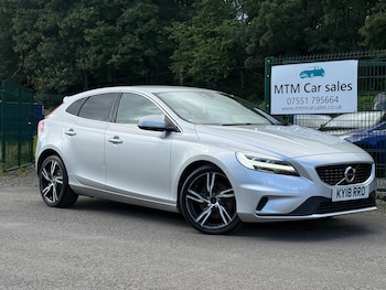 Used Volvo V40 2018 for sale - 79069405: Photo