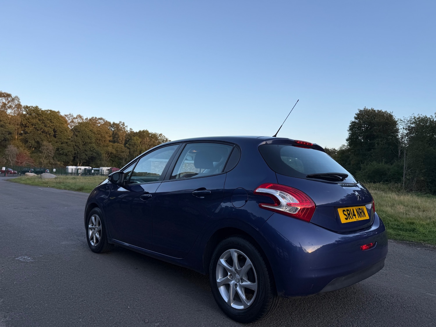 Used Peugeot 208 2014 for sale - 75986841: Photo 7