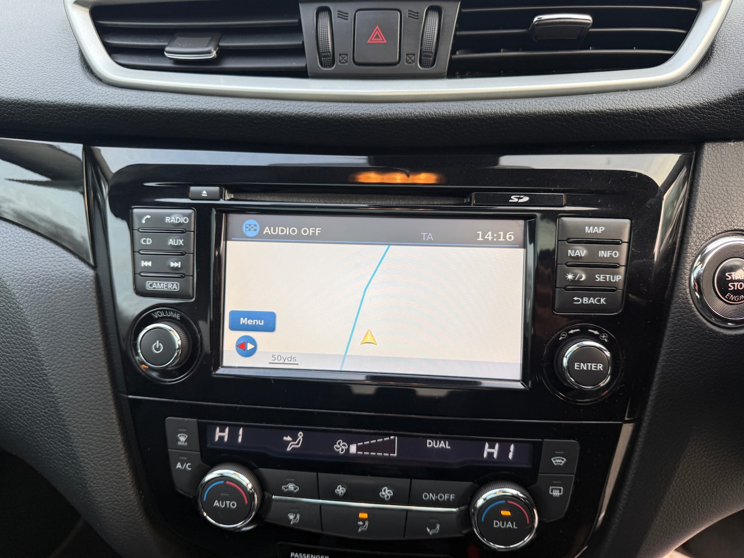 Used Nissan Qashqai 2015 for sale - 77235941: Photo 23