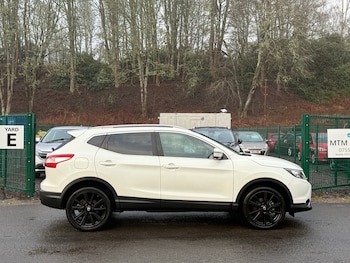 Used Nissan Qashqai 2015 for sale - 77235941: Photo