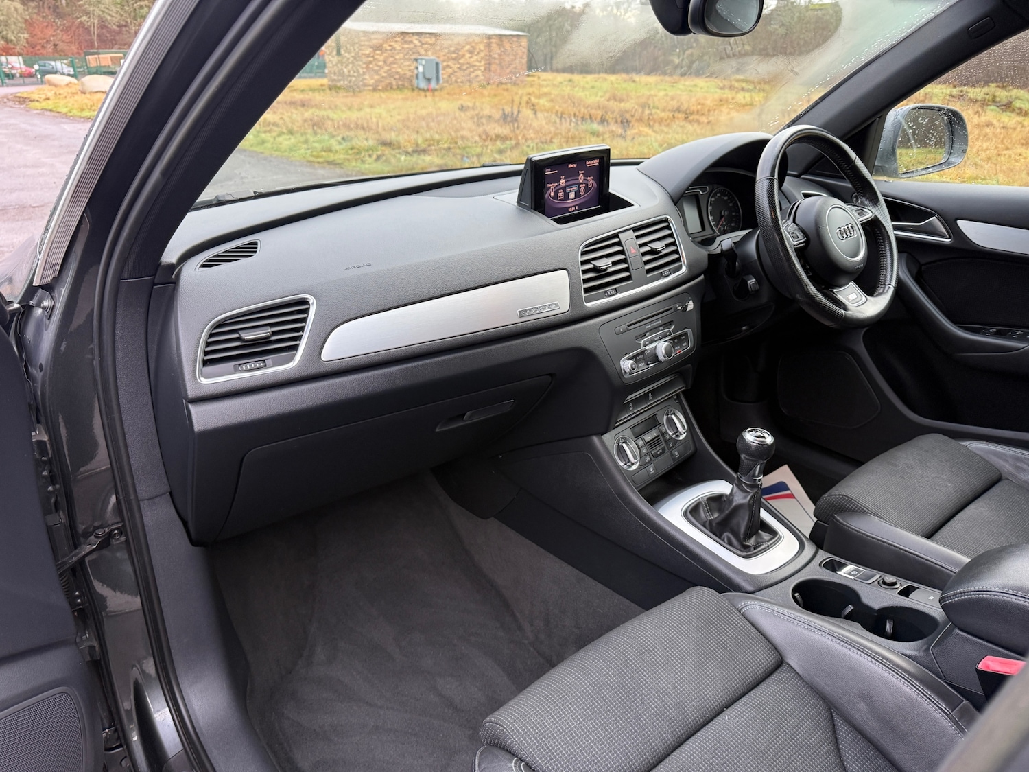 Used Audi Q3 2012 for sale - 76946855: Photo 29