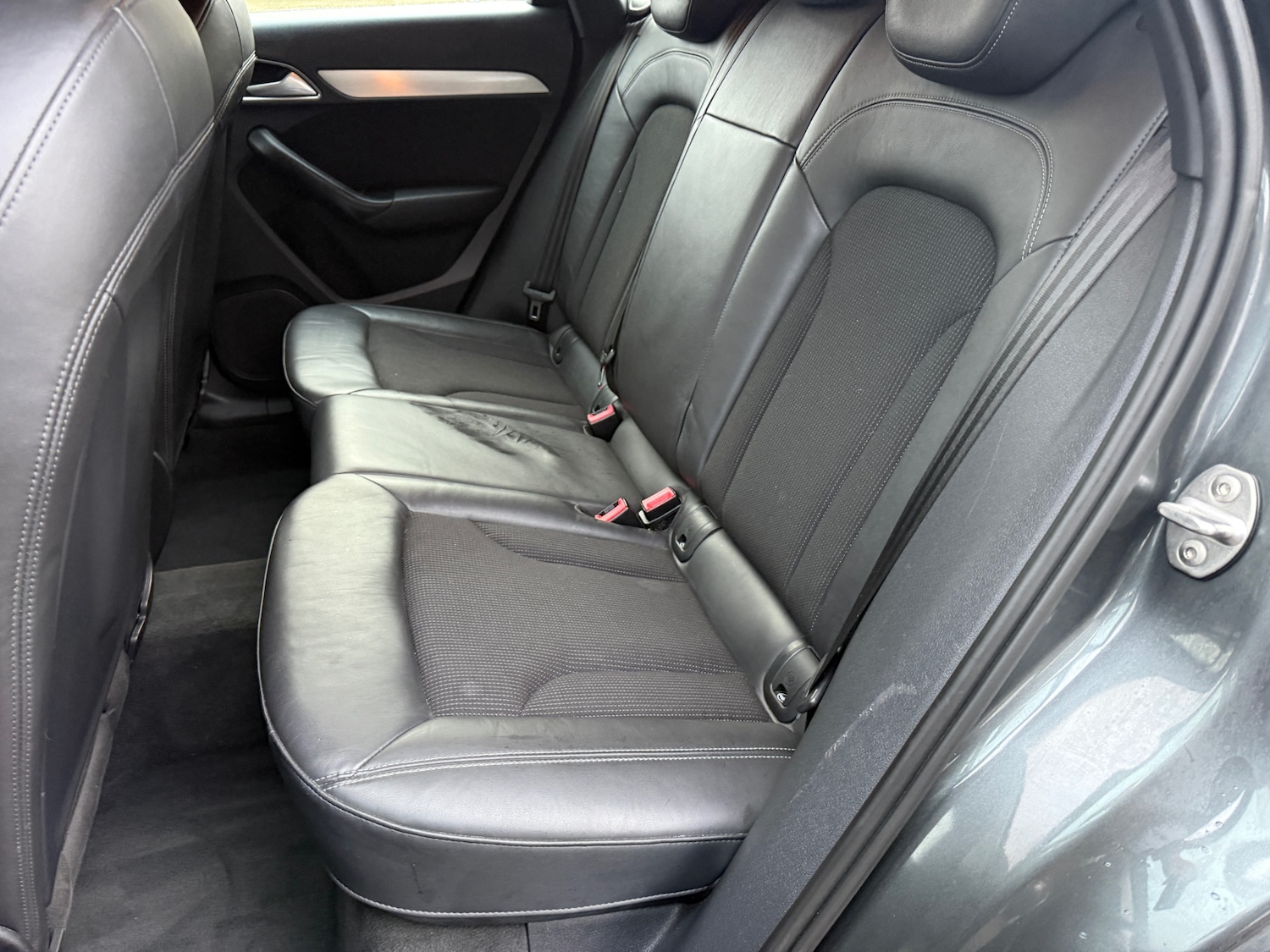 Used Audi Q3 2012 for sale - 76946855: Photo 31