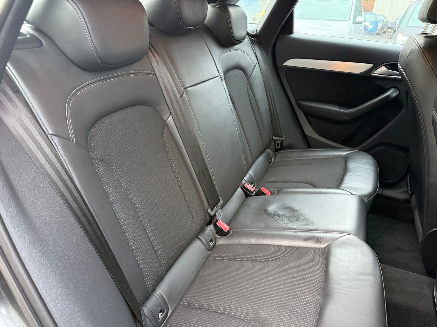 Used Audi Q3 2012 for sale - 76946855: Photo 35