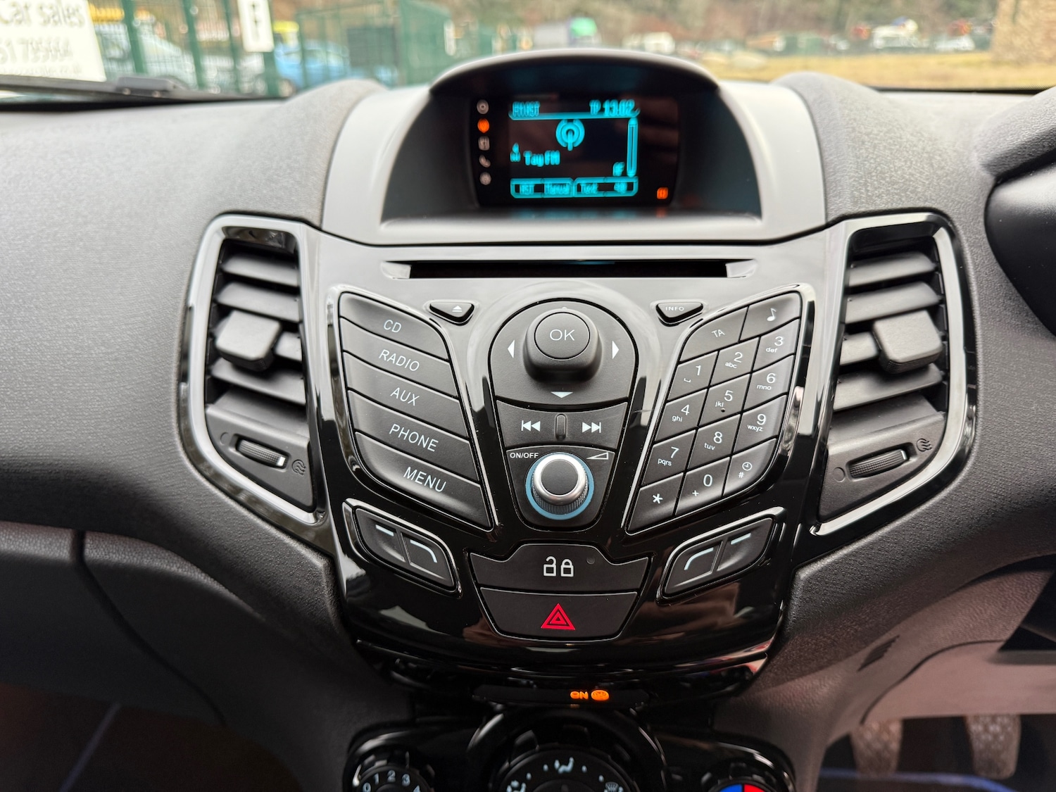 Used Ford Fiesta 2014 for sale - 76908161: Photo 22