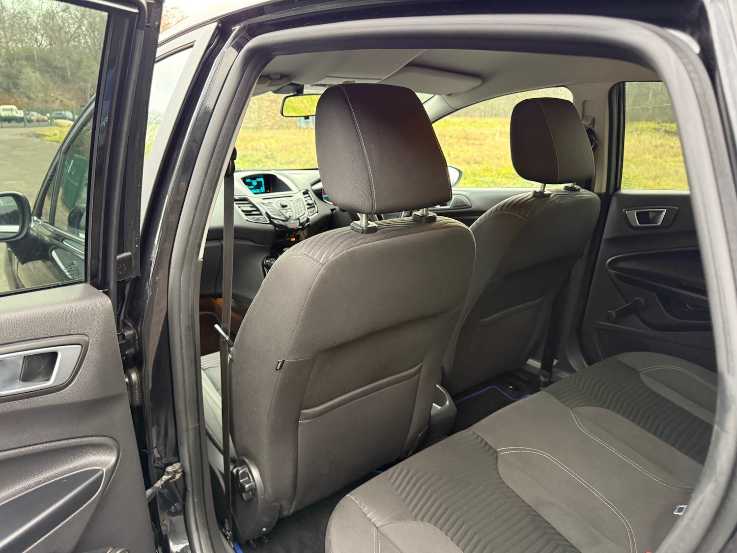 Used Ford Fiesta 2014 for sale - 76908161: Photo 30