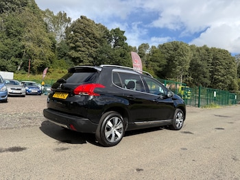 Used Peugeot 2008 2015 for sale - 75925688: Photo