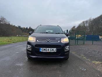 Used Citroen C3 Picasso 2014 for sale - 76555346: Photo