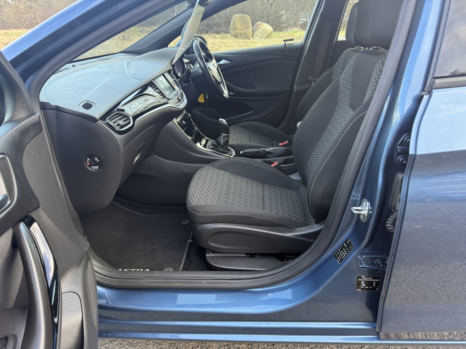 Used Vauxhall Astra 2016 for sale - 77836976: Photo 25