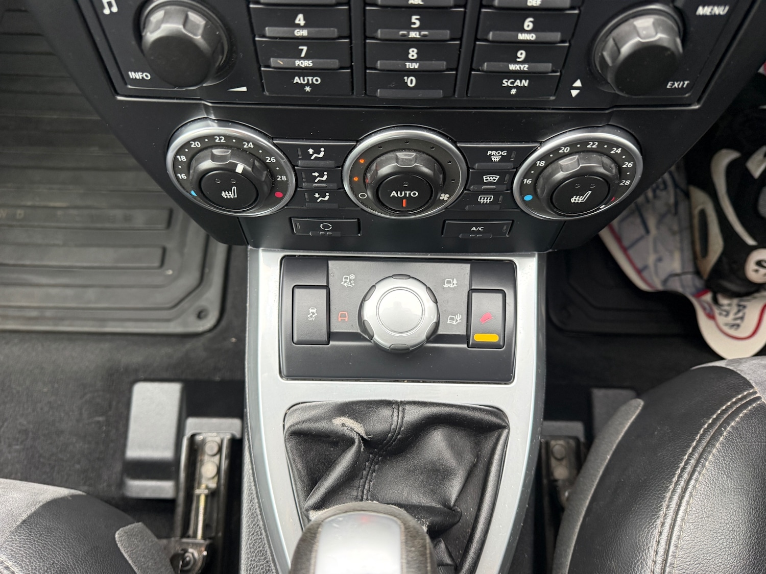 Used Land Rover Freelander 2010 for sale - 77707541: Photo 24