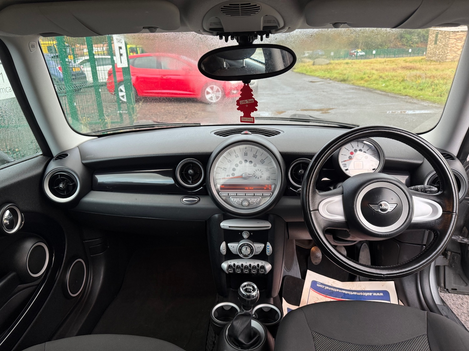 Used MINI Hatch 2010 for sale - 76519507: Photo 13