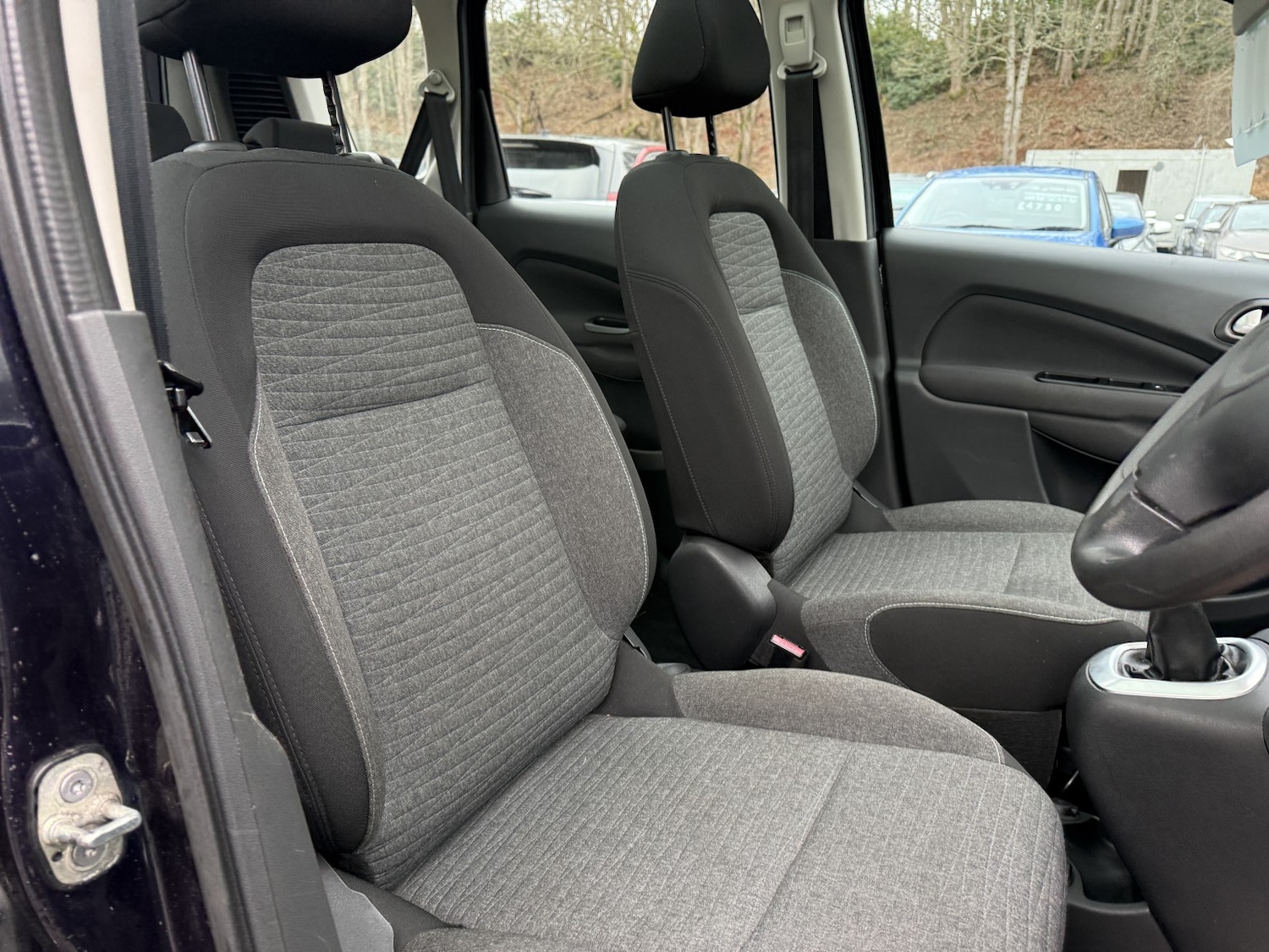 Used Citroen C3 Picasso 2014 for sale - 77801784: Photo 18