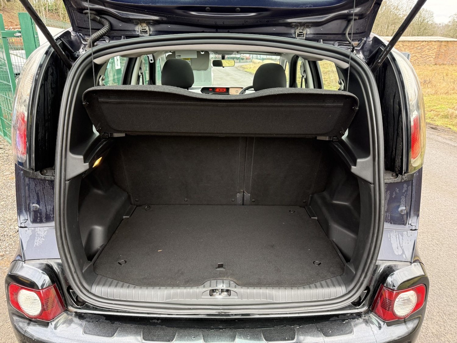 Used Citroen C3 Picasso 2014 for sale - 77801784: Photo 34