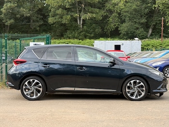 Used Toyota Auris 2017 for sale - 79305682: Photo