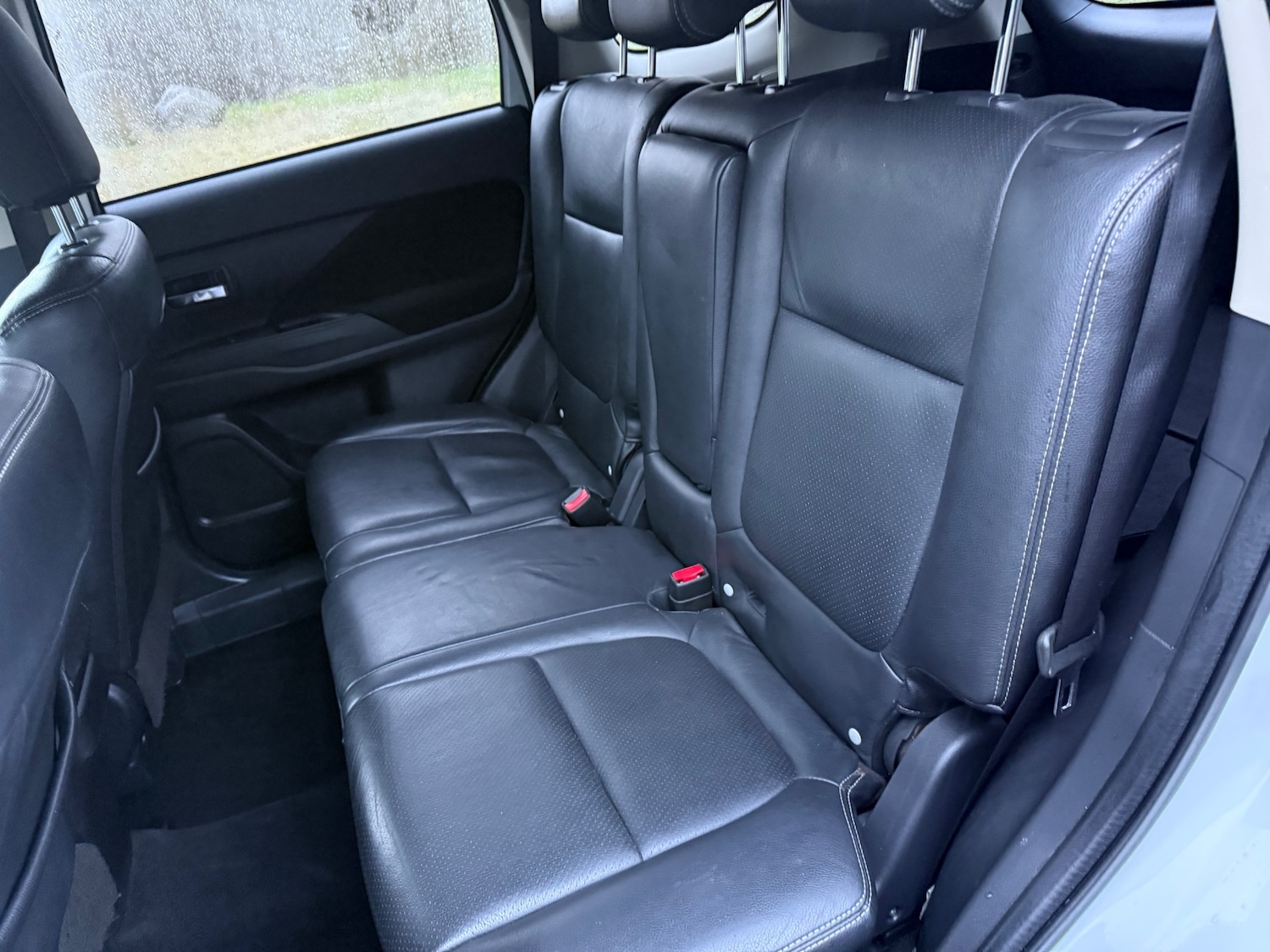 Used Mitsubishi Outlander 2015 for sale - 76851856: Photo 27